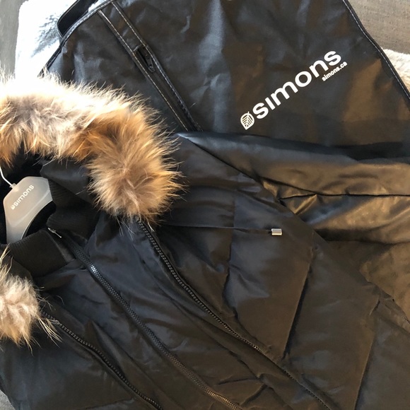 SIMONS Fur Parka - Picture 8 of 13